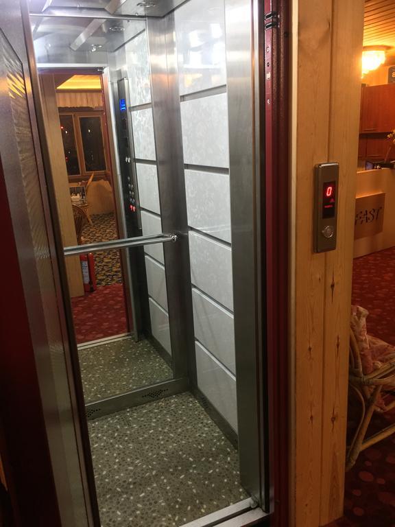 Hotel apartamentowy Dunya